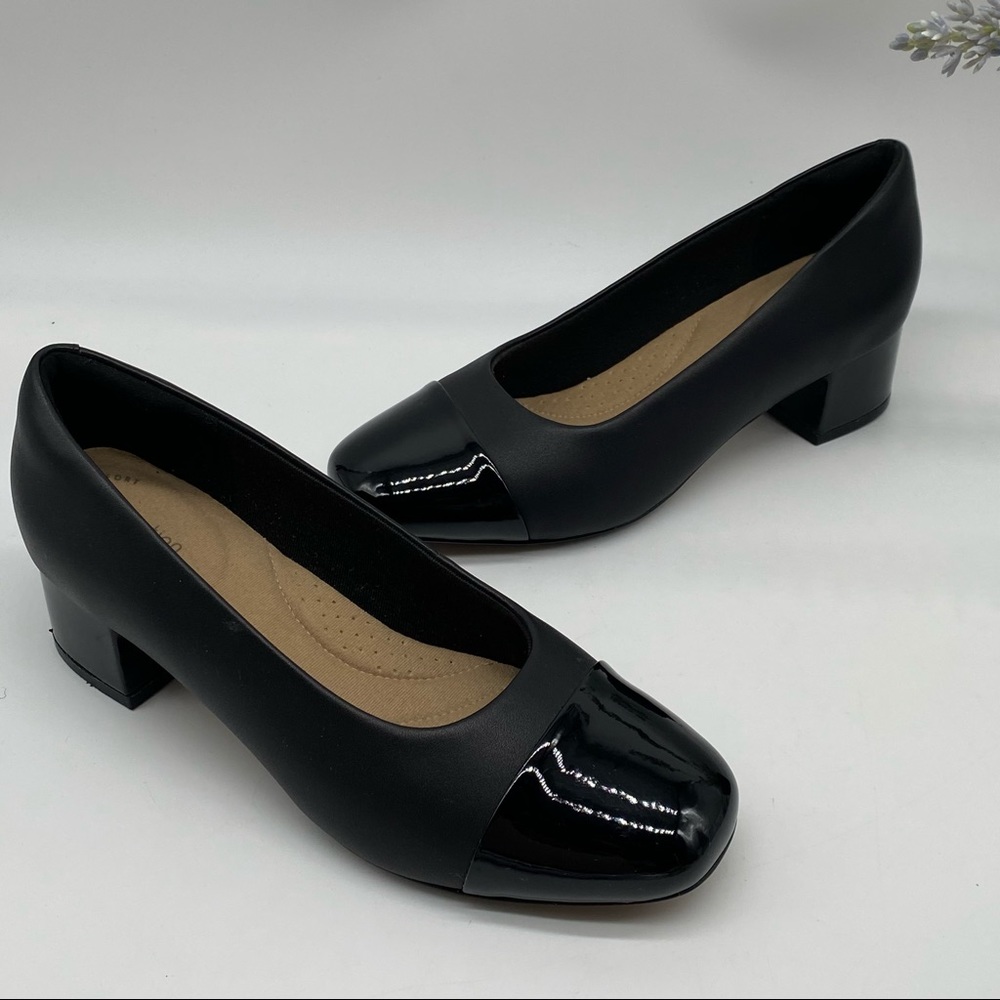 Clarks Collection Women's Marilyn Sara Pumps in Black Combo Leather size 6.5W